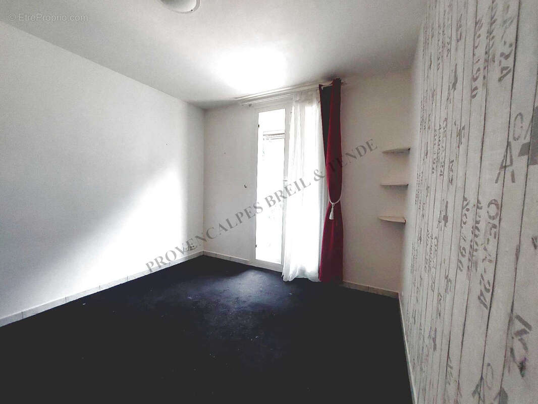 Appartement à BREIL-SUR-ROYA