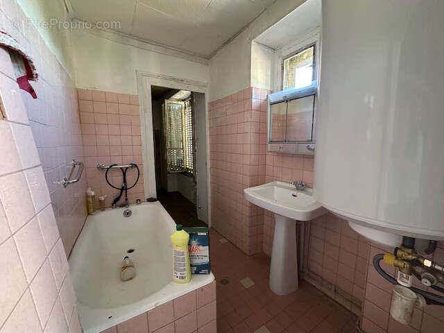 Maison à LORMES