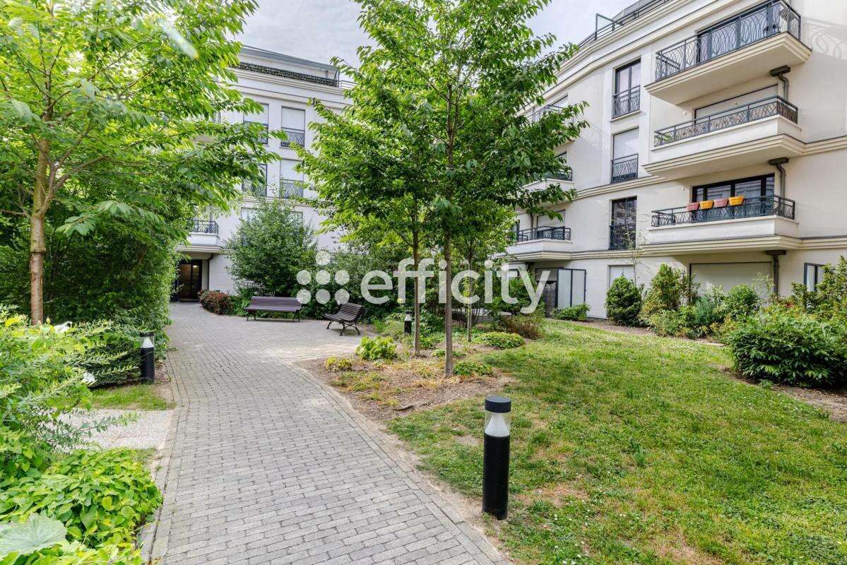 Appartement à EAUBONNE