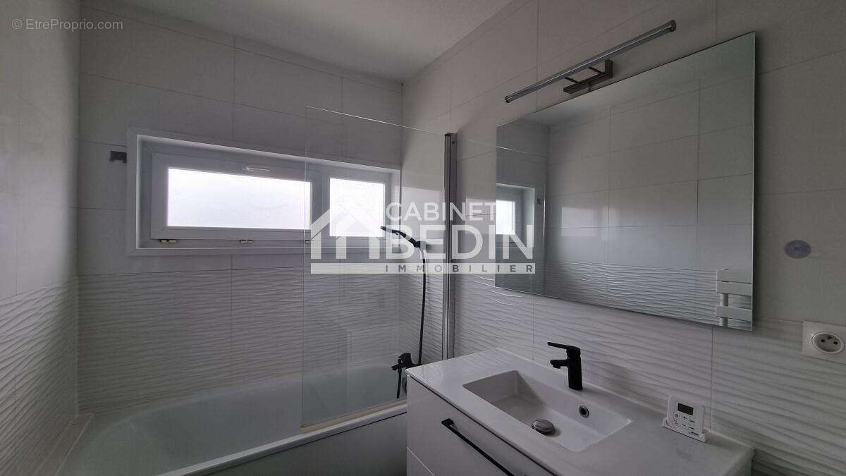 Appartement à LE BOUSCAT