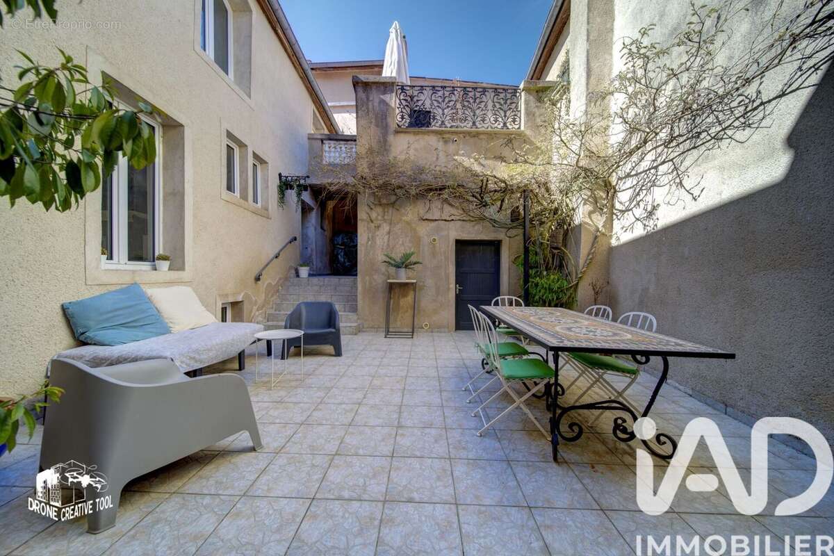 Photo 2 - Maison à ROZERIEULLES