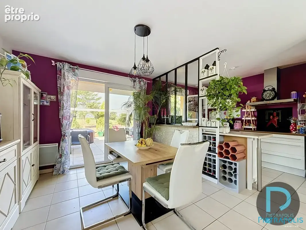 Maison 92 m² à Biziat  - photo 4