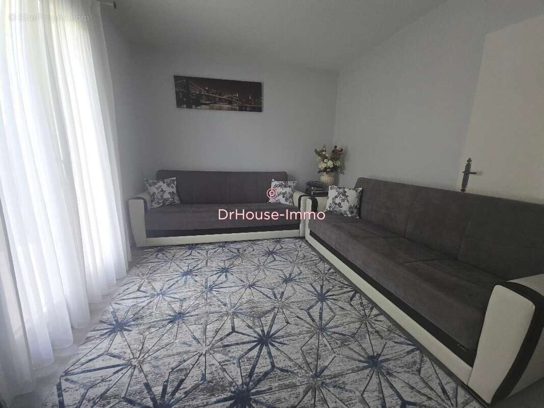 Maison 129 m² à Guichainville  - photo 22