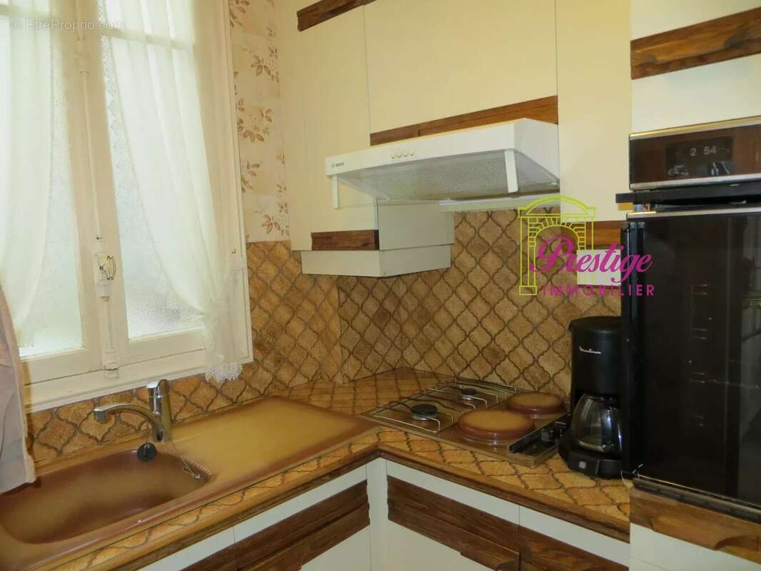 Appartement à LE MESNIL-LE-ROI