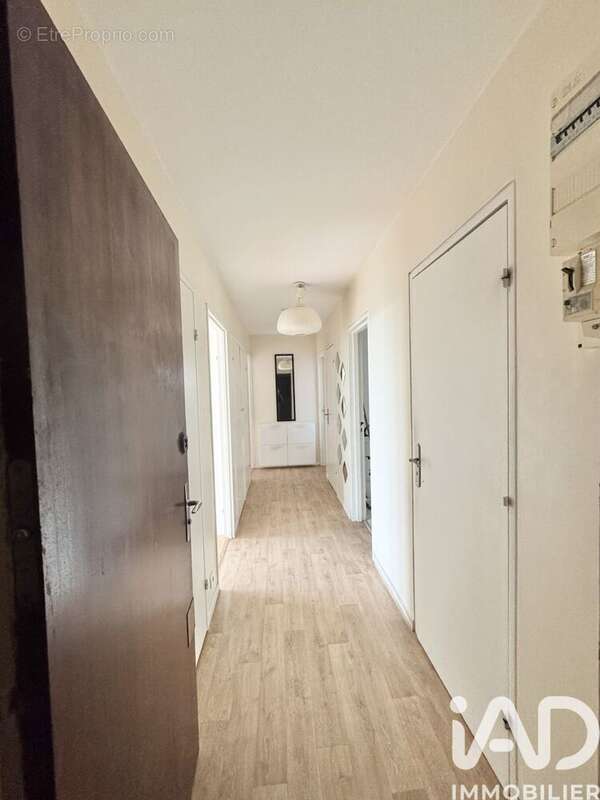 Photo 5 - Appartement à LES ULIS