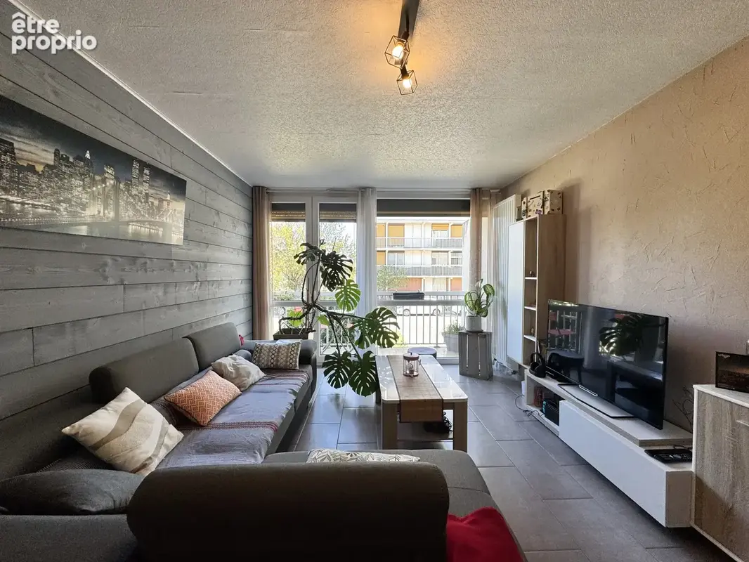 Appartement - 76.43 m2 - VALENCE LAPRAT - photo 1
