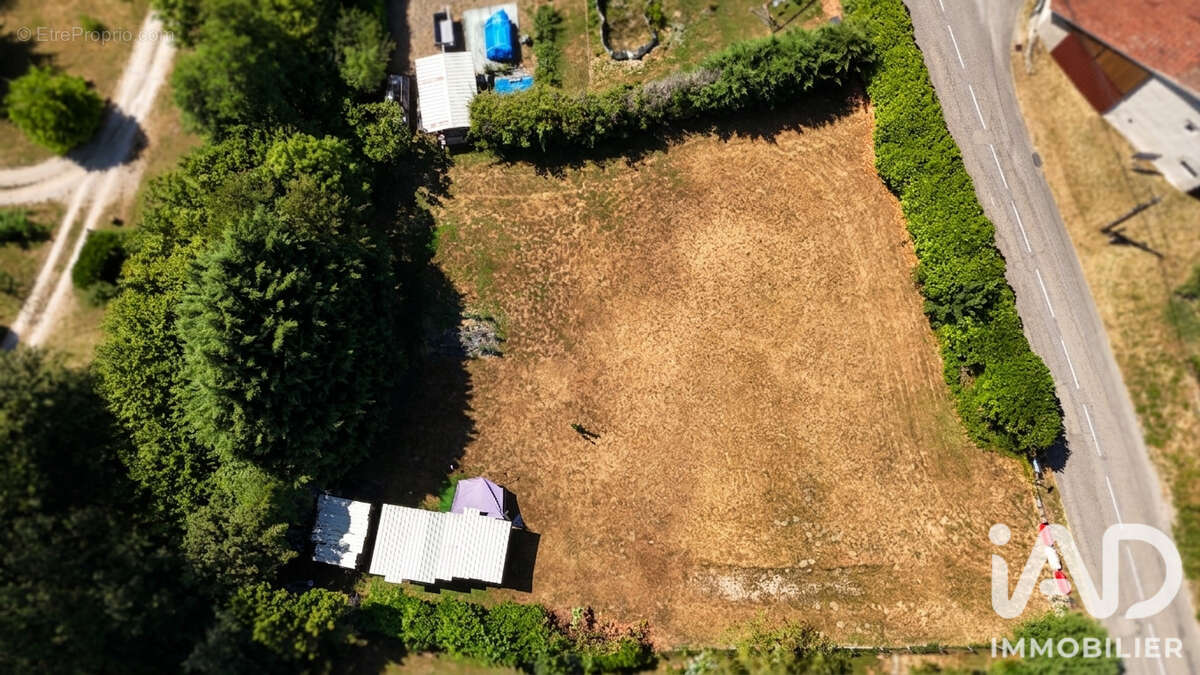 Terrain 1514 m² à Lucey  - photo 7