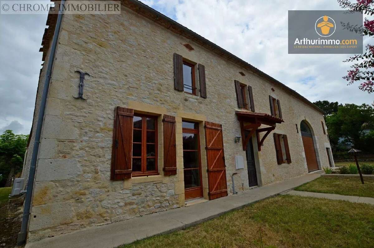 Maison à LANDERROUAT