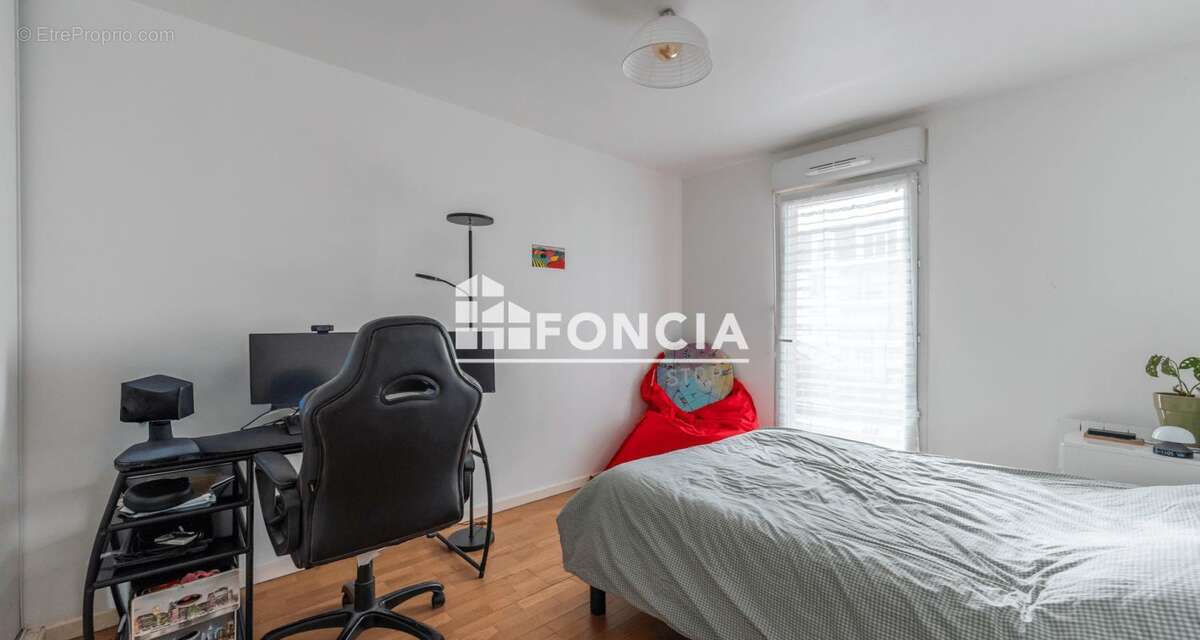 Appartement à CHATENAY-MALABRY