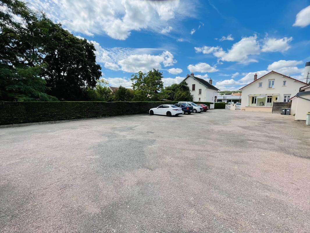 Appartement à CHENOVE