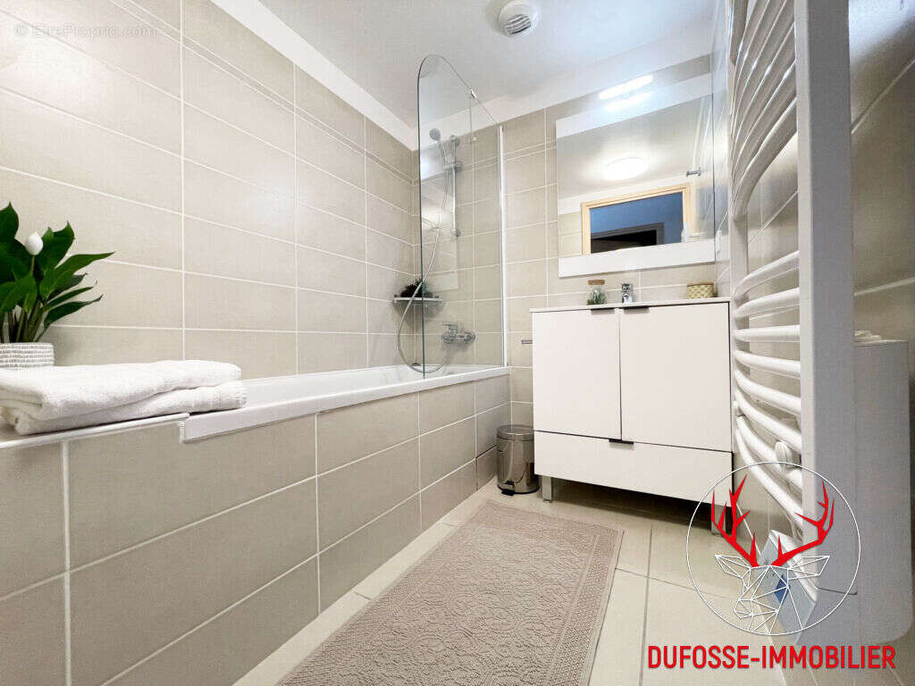 Nouveau - studio cabine - balcon - meubles - photo 9