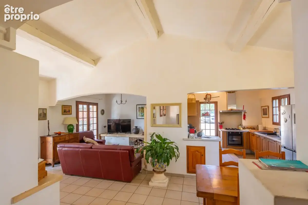 Maison 8 pièces 165 m² à vendre à Plan-De-La-Tour (83120) - photo 6