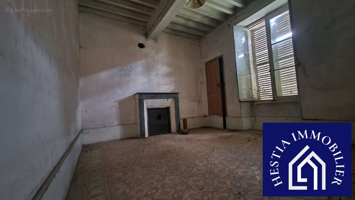 Maison à LACOUR-D&#039;ARCENAY