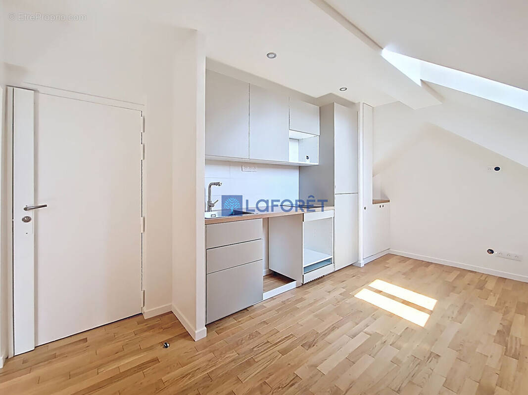 Appartement à PARIS-2E