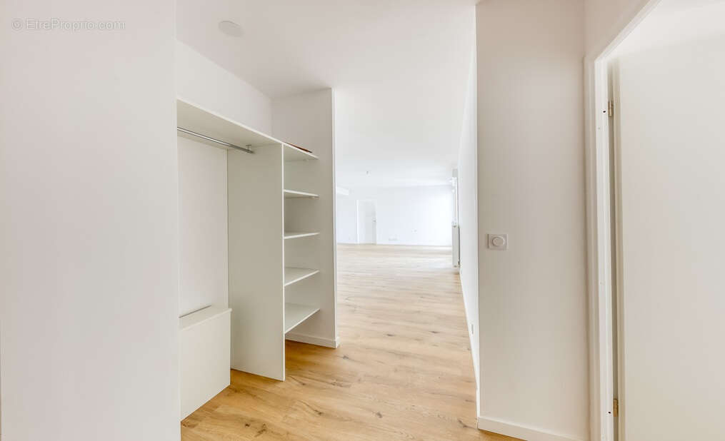 Appartement à LA QUEUE-EN-BRIE