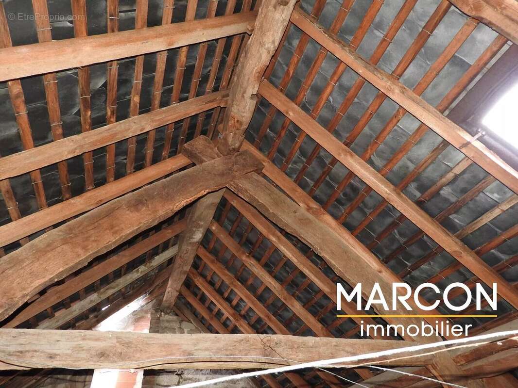 Maison à GENTIOUX-PIGEROLLES