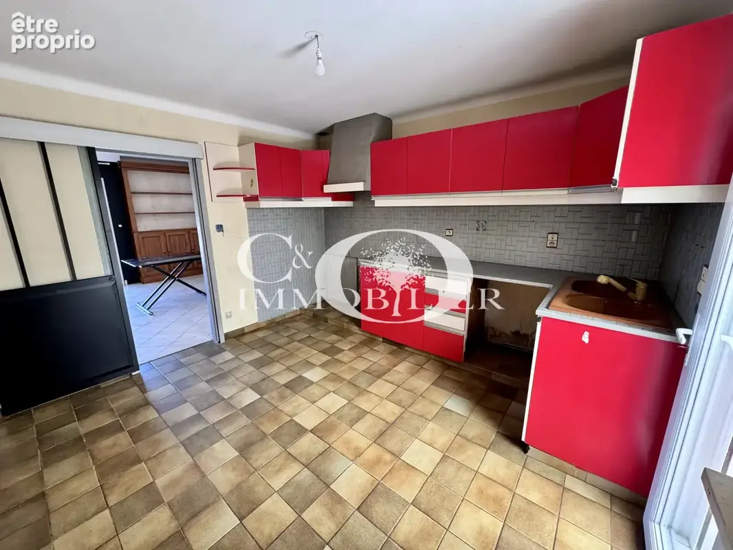 Maison- 5 pièces- 483 m2 de terrain - photo 3