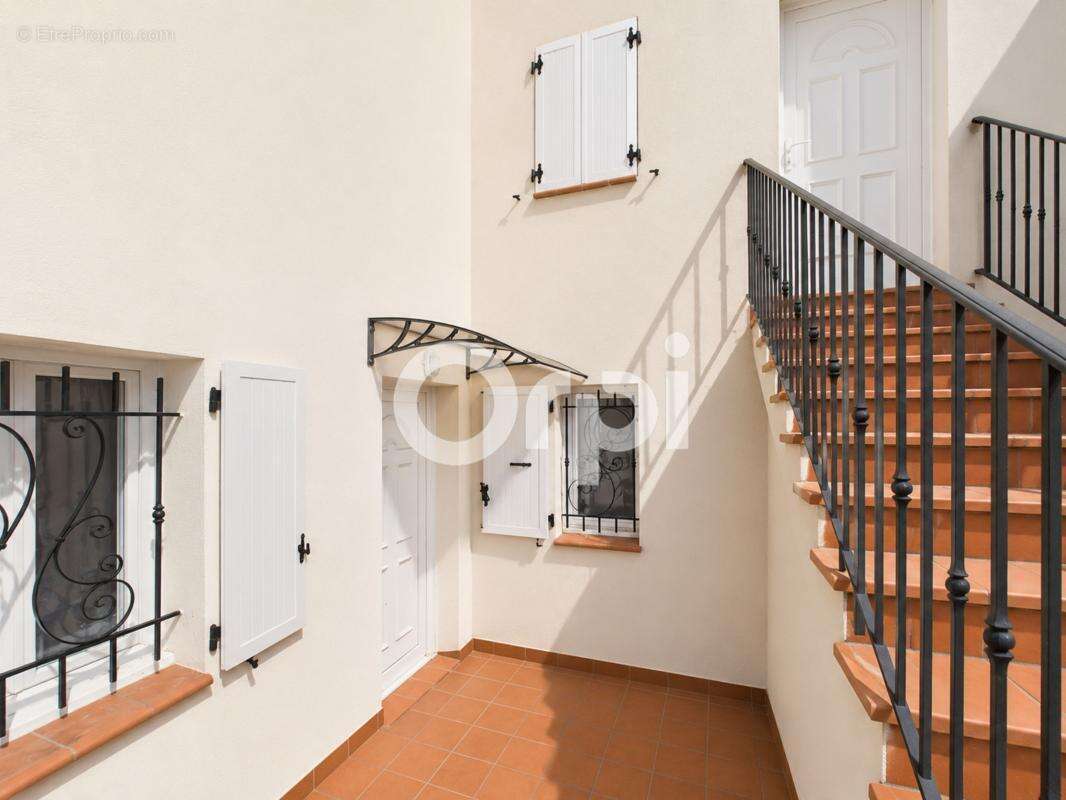 Appartement à MONTAUROUX