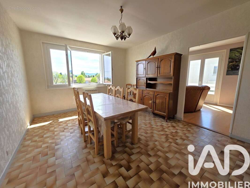 Photo 2 - Appartement à ROIFFIEUX