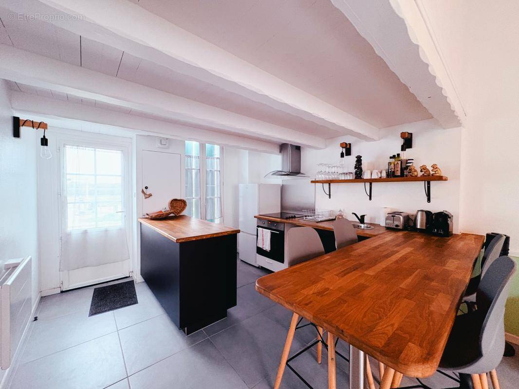 Maison à SAINT-MARTIN-DE-RE