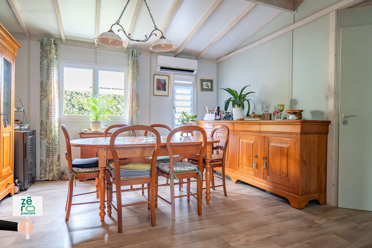 Maison à SAINT-CYR-EN-TALMONDAIS