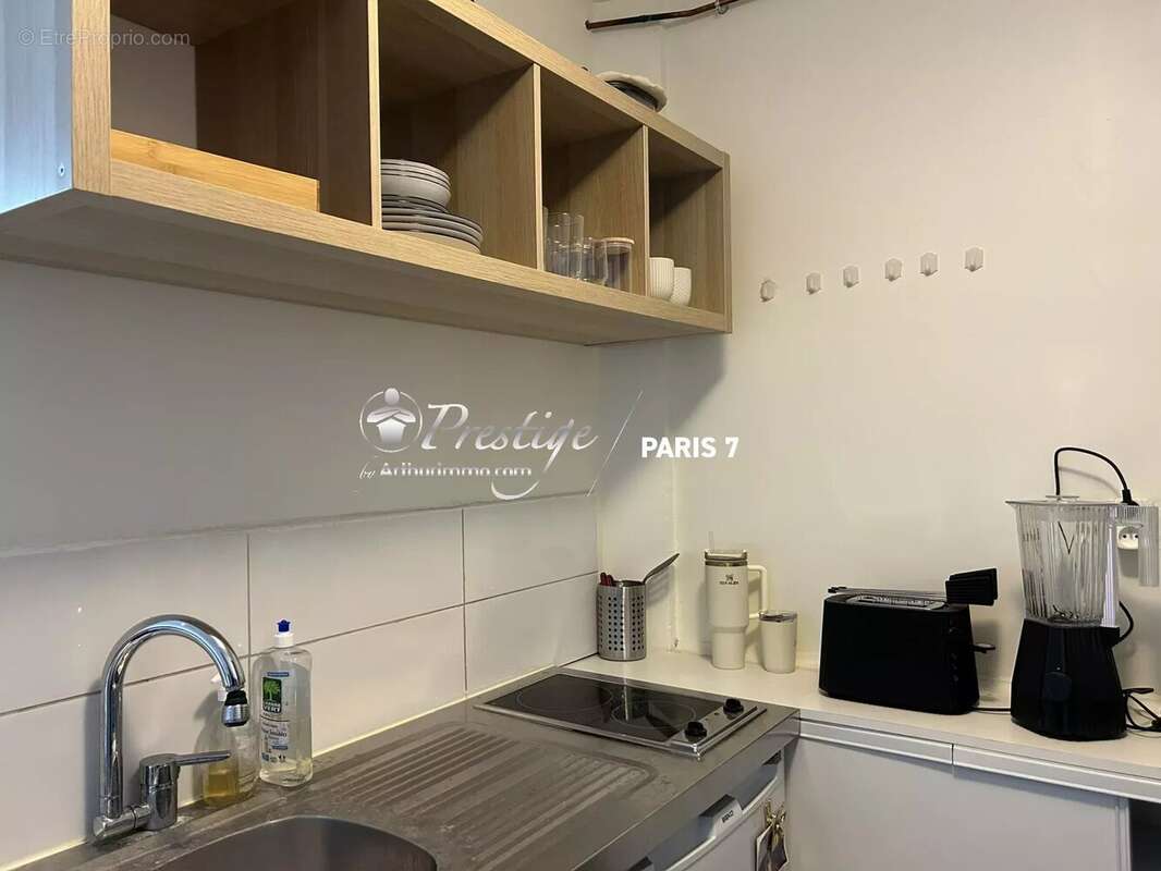 Appartement à PARIS-20E