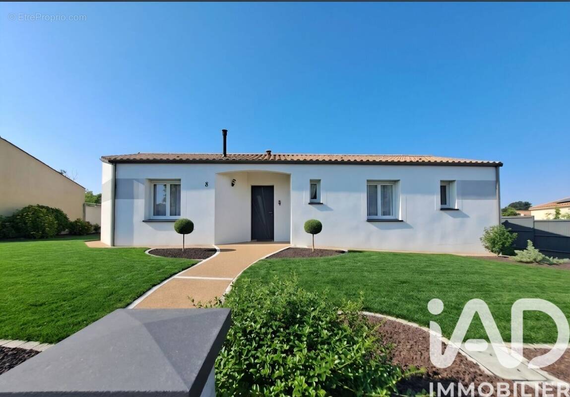 Photo 1 - Maison à LA MERLATIERE
