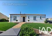 Photo 1 - Maison à LA MERLATIERE