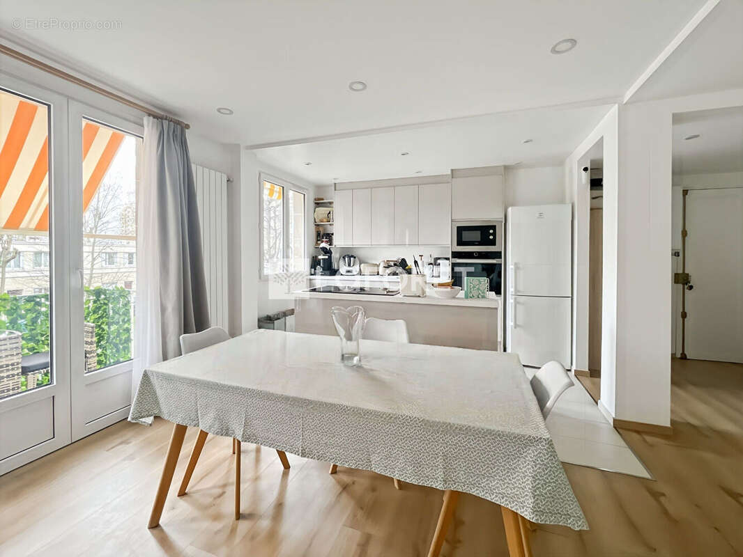 Appartement à MAISONS-ALFORT