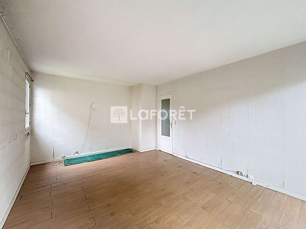 Appartement à BOURG-LA-REINE