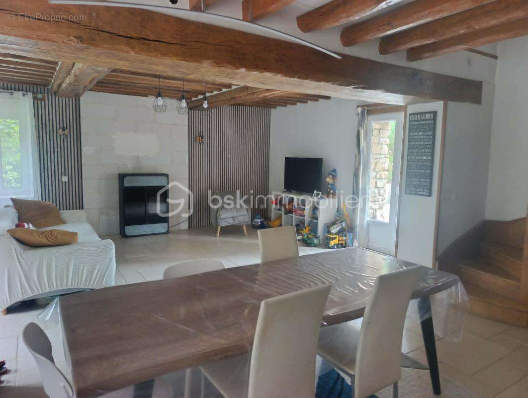 Maison sur plus de 28600 m2 de terrain - photo 4