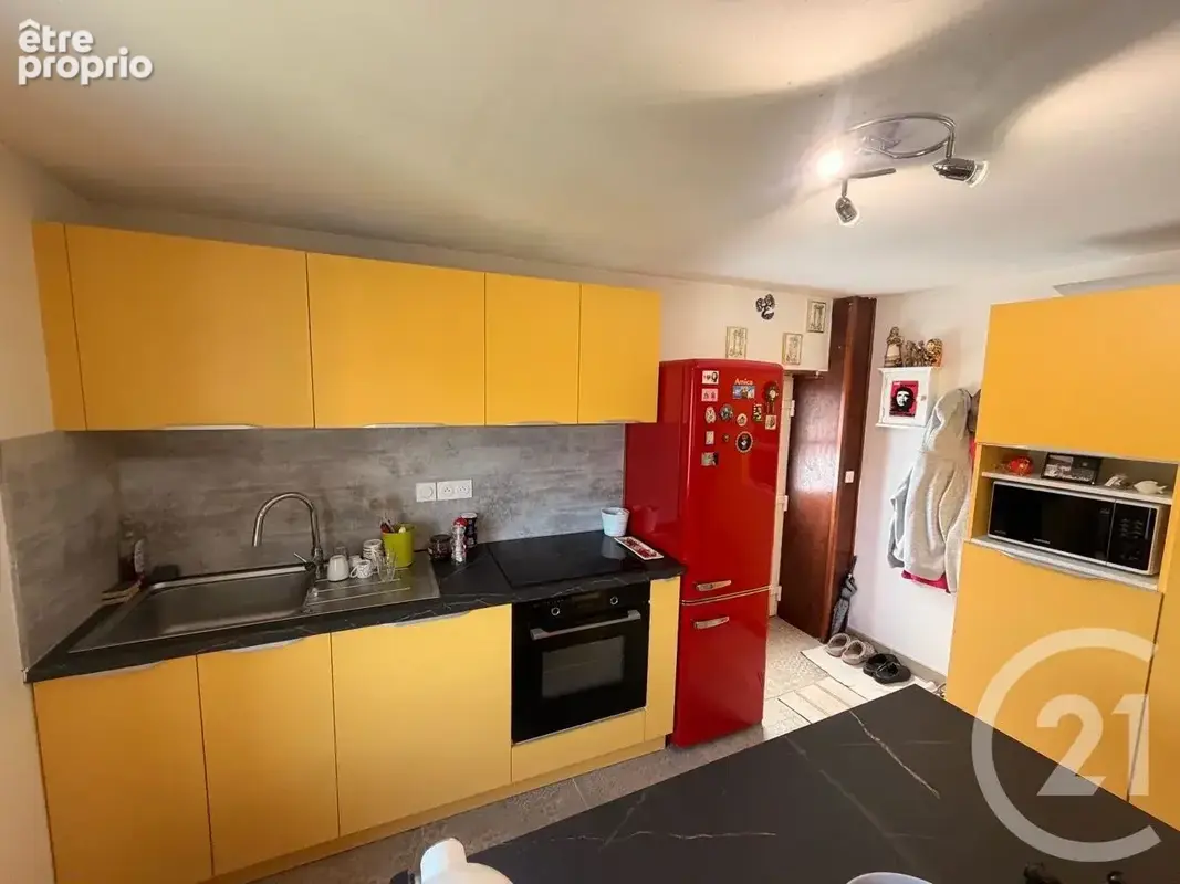 Maison 4 pièces 74 m² à vendre à Saint-Sauveur-En-Rue (42220) - photo 6