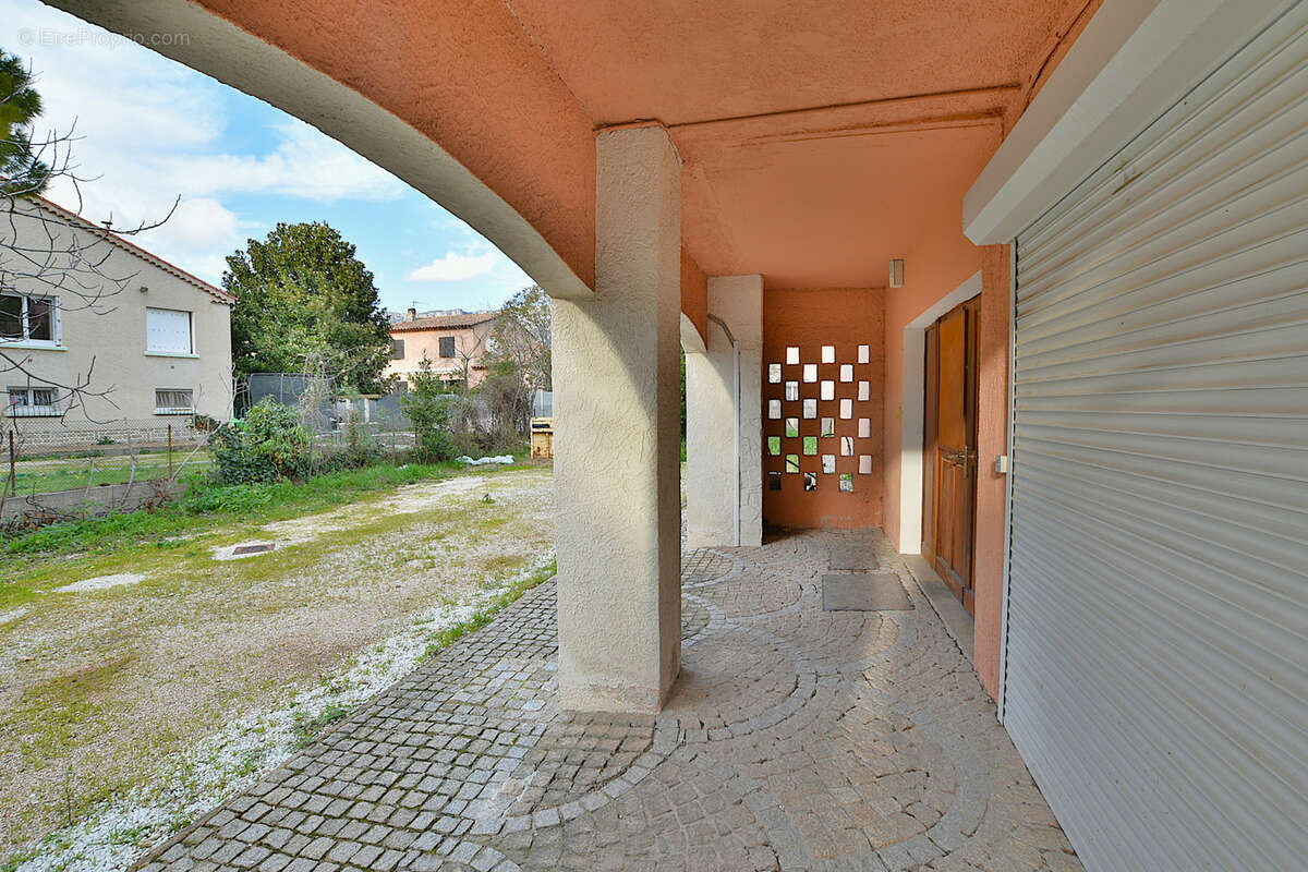 Maison à LA VALETTE-DU-VAR