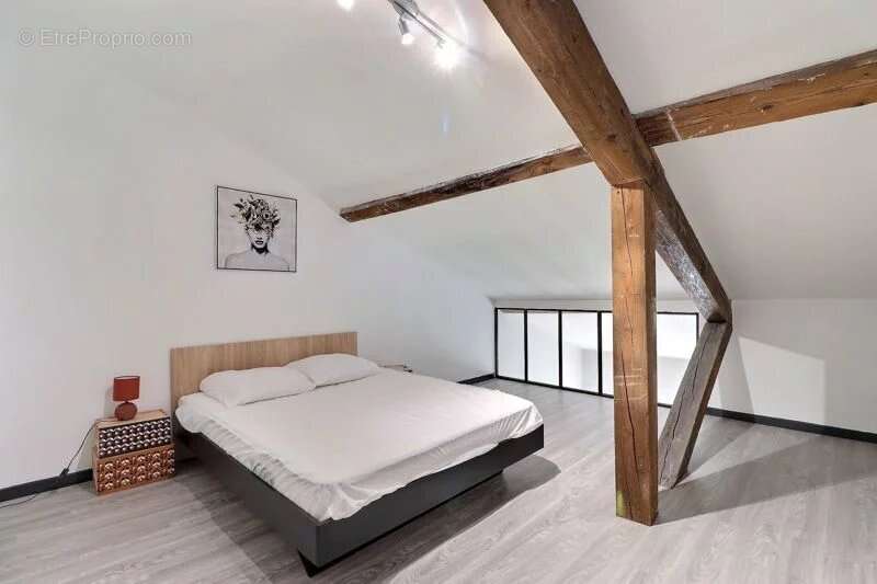 Appartement à LYON-4E