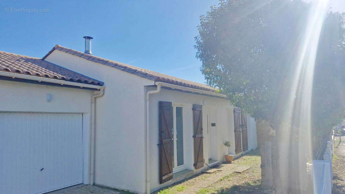 Maison à PELLEGRUE