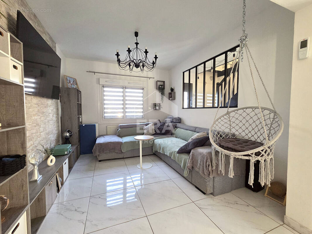 Maison à SAINT-ETIENNE-AU-MONT