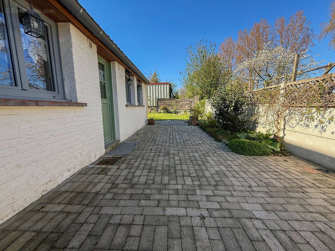 Maison à CAMPHIN-EN-PEVELE