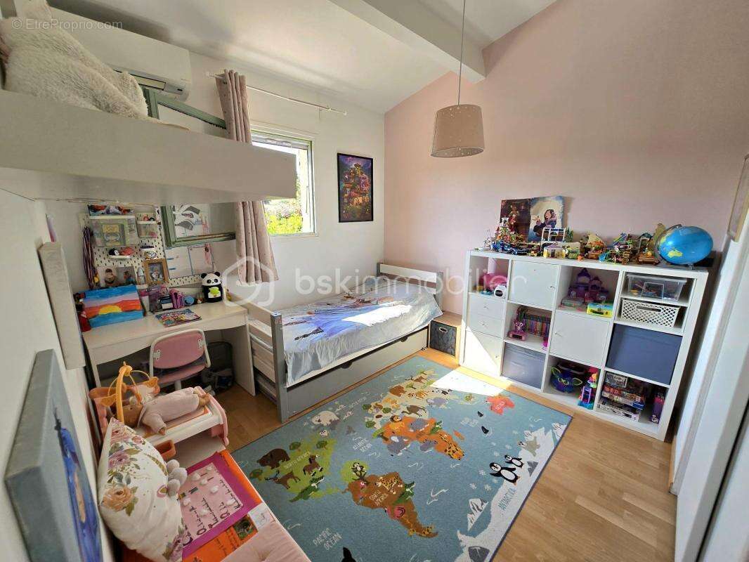 Maison 4 pièces avec piscine, jardin et chambre de plain-pied – À seulement 5 minutes du village - photo 14