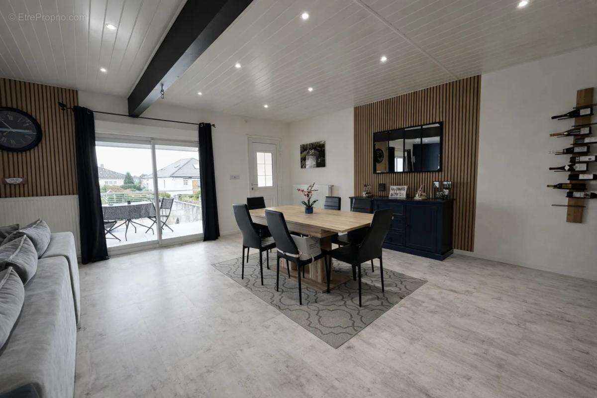 Maison à PORCELETTE