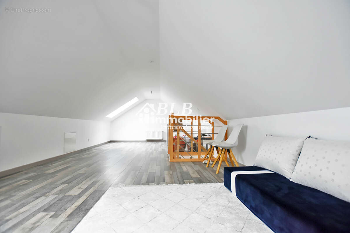 Maison à LE PERRAY-EN-YVELINES