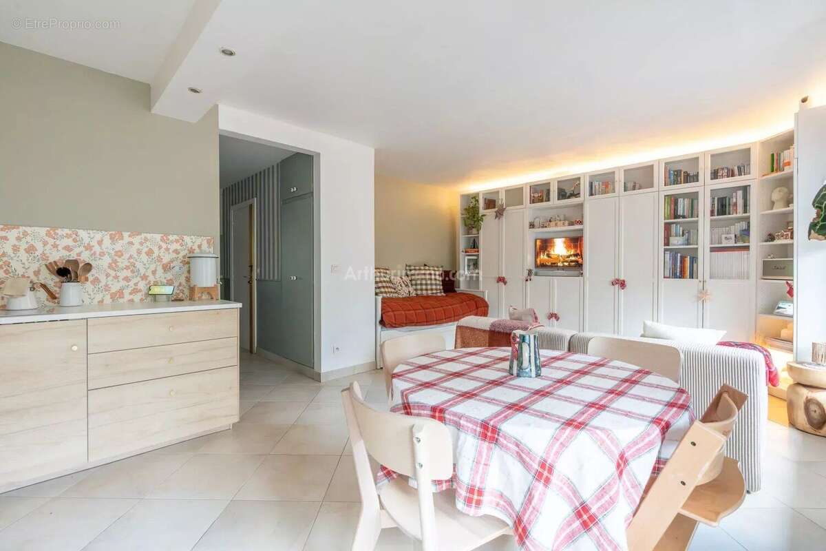 Appartement à THORIGNY-SUR-MARNE