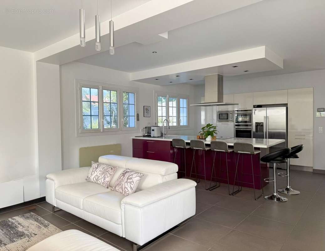 Maison à MARCOUSSIS