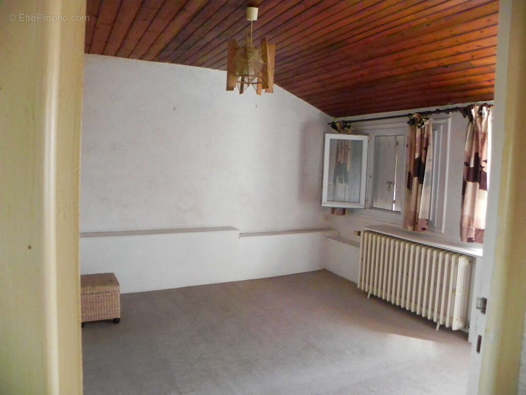 Maison à PLOUGONVEN