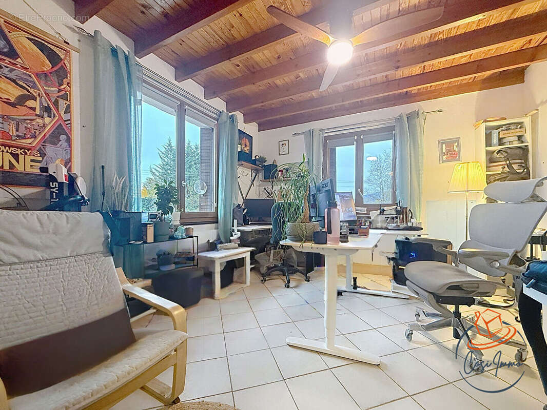 Maison à BELLEGARDE-SUR-VALSERINE