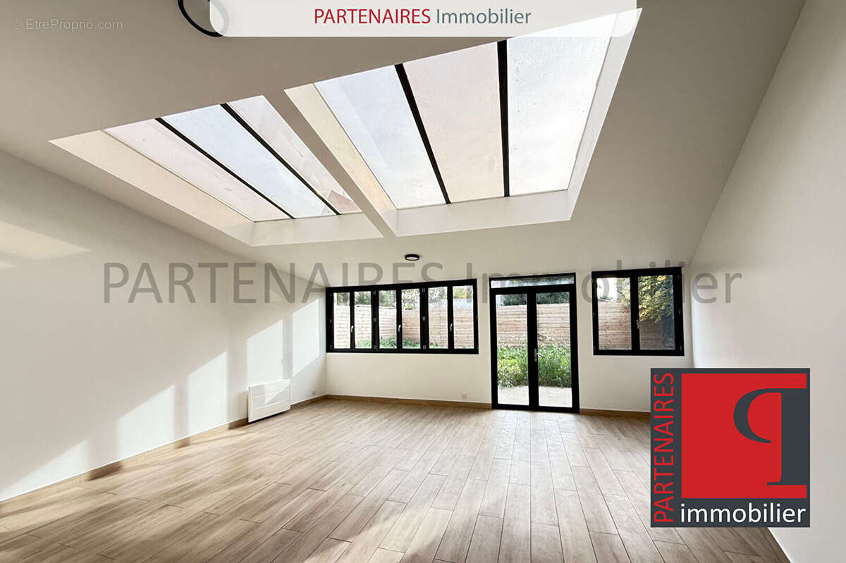 Maison à LE CHESNAY