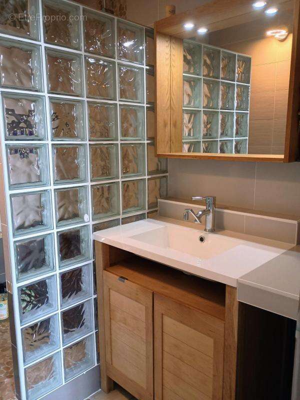 Appartement à ROMANS-SUR-ISERE