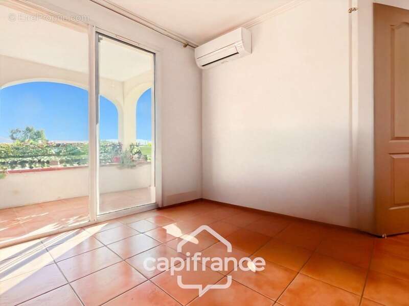 Appartement à MALLEMORT