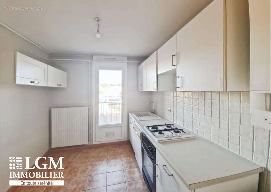 Appartement à VITROLLES
