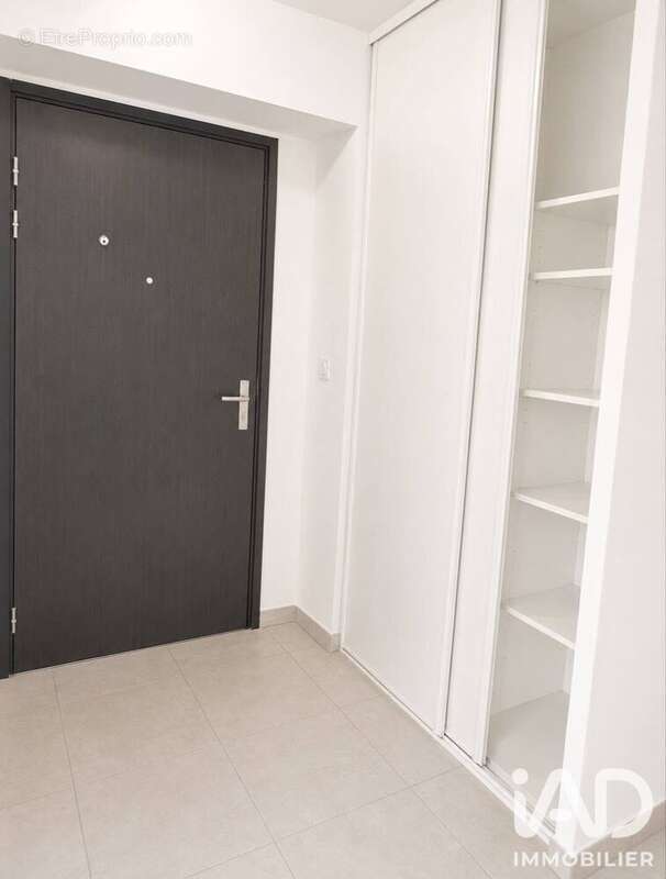 Appartement 79 m² à Narbonne  - photo 6