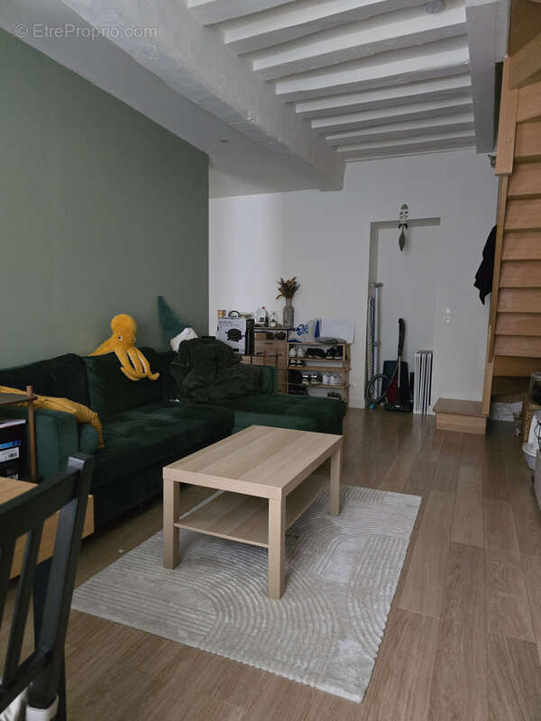 Appartement à LESIGNY